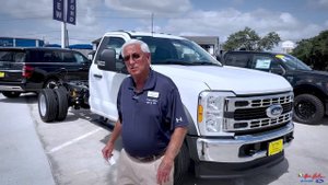 2023 Ford F450 Walk Around
