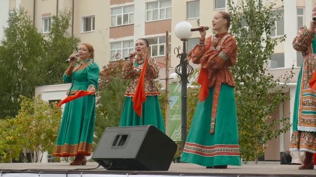 "Я то пучочки вязала" - Песня казаков некрасовцев.