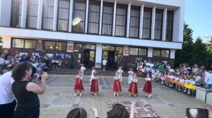 Танец «современная калинка»