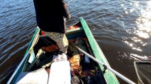 Эта ЩУКА сломала спиннинг в 3 местах но мы ее поймали / Рыбалка на спиннинг с лодки / Трофейная рыба
