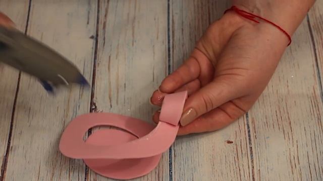 МК Розы по спирали из фоамирана / Простая роза своими руками / Rose a spirale da gomma eva