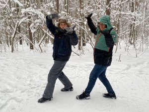 "Ладони поддерживающие Копьё" - 4-я статическая позиция комплекса Диншибачжан багуа Лян