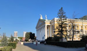 Челябинск Посещение и экскурсия по Оперному театру и посещение музея. 06.09.2023г