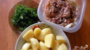 Картошка с тушенкой в мультиварке