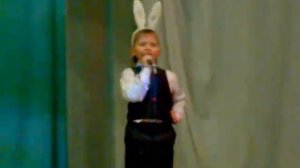 Три весёлых зайчика