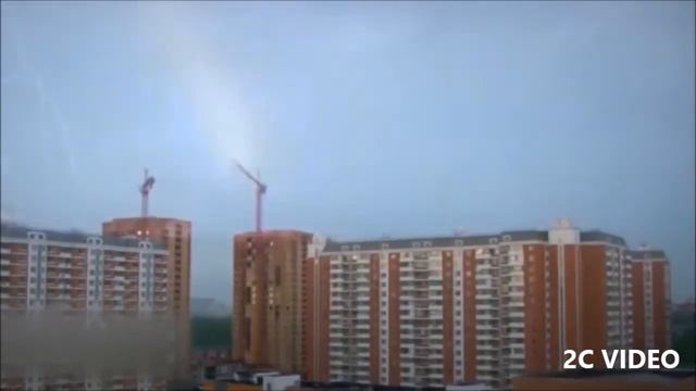 Shocking Lightning Accidents | Шокирующее видео. Удары молнией смотреть онлайн
