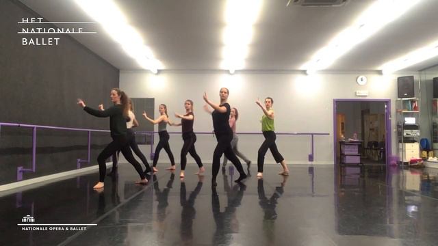 Ode aan Hans van Manen door Nederland смотреть онлайн