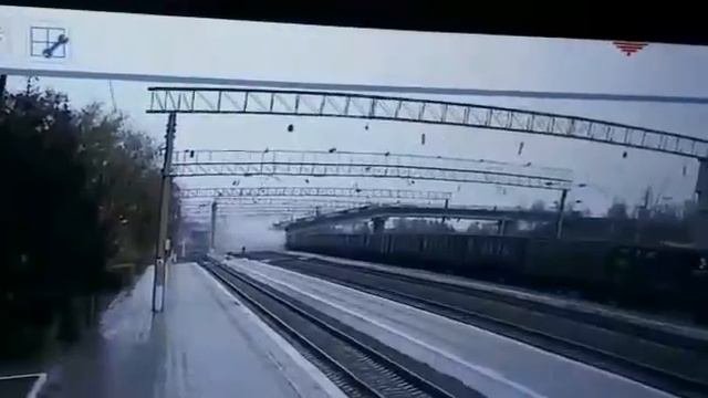 Мост в городе Свободный Амурской области РФ обрушился на главный путь Транссибирской ЖД.