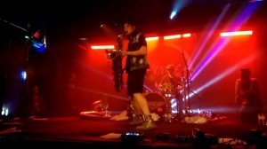 AMAZING!! Leo P  - Baritone Sax & Drum Duo  (Lucky Chops)