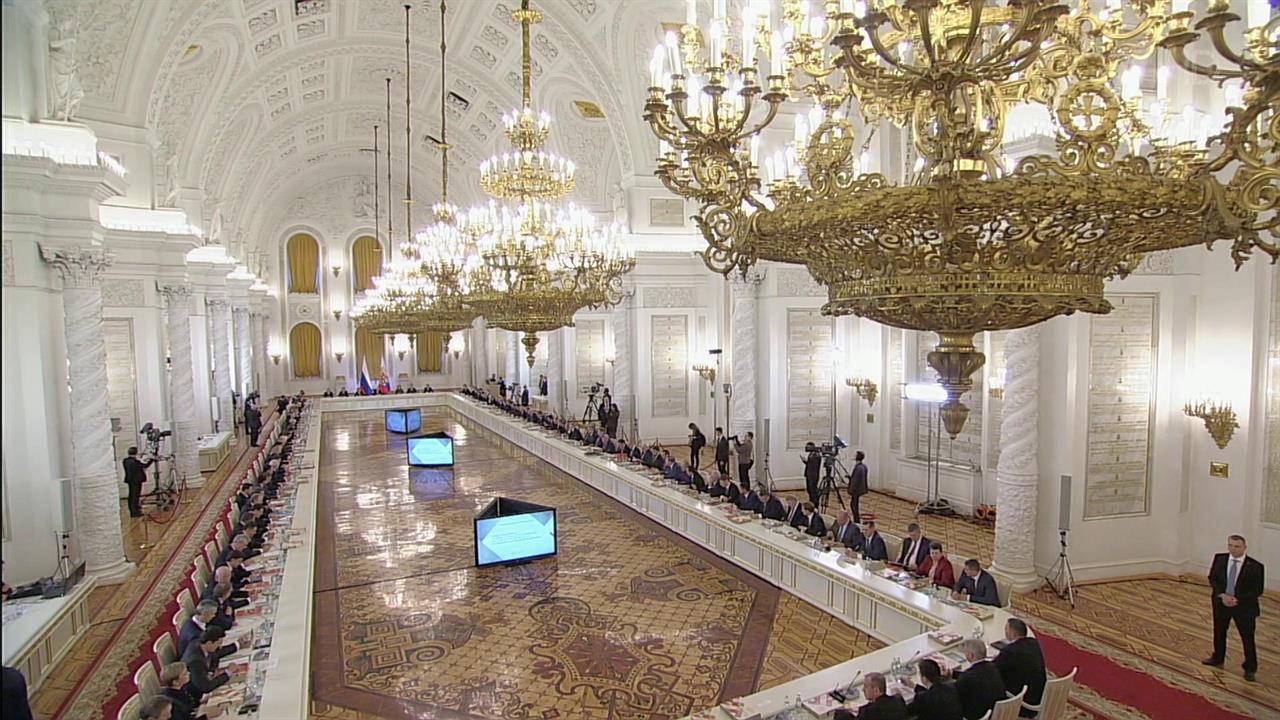 Президент проводит в Кремле итоговое в этом году заседание Госсовета