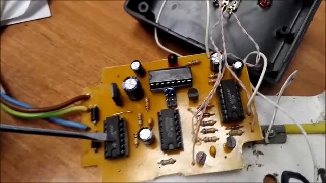 Датчики влажности почвы для парника. Емкостный датчик влажности почвы. Часть 1.
