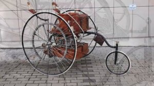 Первые электромобили. История взлета и падения отрасли