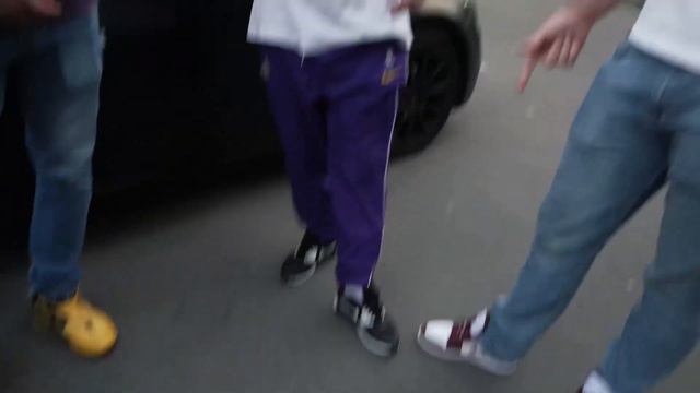 Обычный день команды URF после тренировки смотреть онлайн