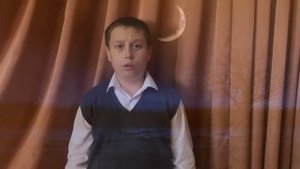 Иван Бунин "Высоко полный месяц стоит"