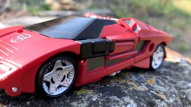 Как я нашел трансформера Сайдсвайп. Обзор игрушки TRANSFORMERS