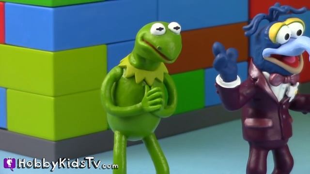 PLAY-DOH Firetruck - The Muppets Movie Ms Piggy Rescue! HobbyKidsTV смотреть онлайн