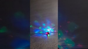 Машинка музыкальная светящаяся, крутящаяся на 360°, отталкивающаяся от препятствий