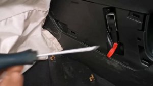 Как перевести в нейтраль Cadillac XT6