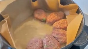 Жарим котлеты не пачкая сковороду