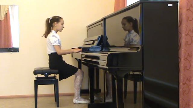 Миклашевский Сонатина До мажор исп  Кайгородова Маша