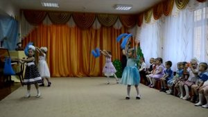 Танец "Капельки - Дождинки" октябрь 2013