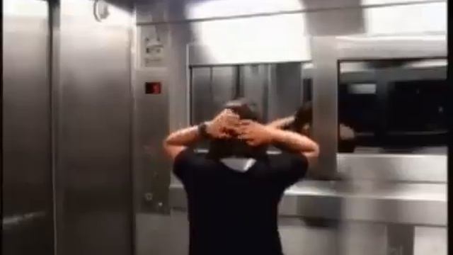 Japan Elevator Prank