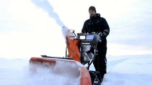 Гусеничный снегоуборщик Husqvarna ST 268 EPT