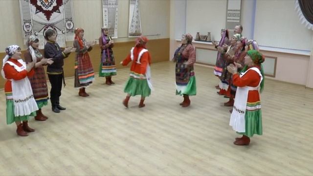 Удмуртская традиционная игра " Огшоры эктон " смотреть онлайн