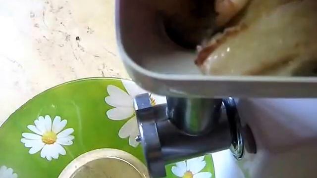 Рыбные котлеты из минтая постные (видеорецепт)
