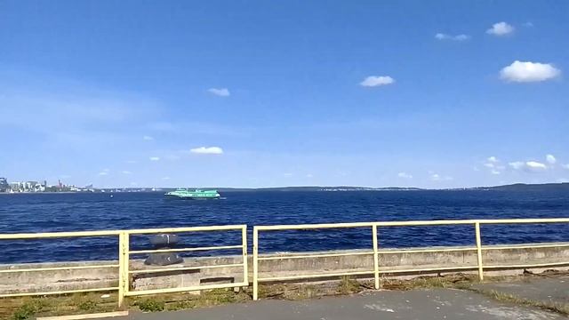 Комета-5. Отправляется от причала Петрозаводска в Кижи. смотреть онлайн