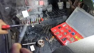Плохой контакт. Оплавленный разъем. Профессиональное устранение.