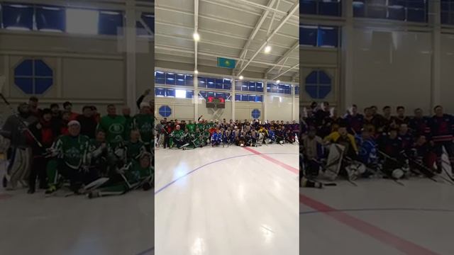 Поздравление С днем рождения команд BI Hockey Cup Армана Ахметова