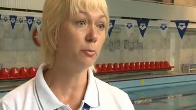 Маленьких череповчан научат плавать профессиональные тренеры смотреть онлайн