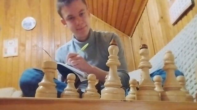 ЖИВЫЕ ЭМОЦИИ ШАХМАТИСТОВ НА ПОРАЖЕНИЕ! смотреть онлайн