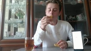 ВОЗМОЖНО ЛИ СЪЕСТЬ 4 ПЕЧЕНЬЯ ЗА 1 МИНУТУ?