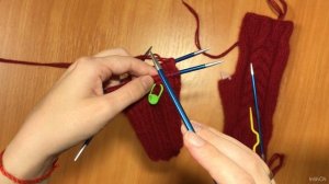 Митенки спицами / Вязаные митенки с красивым узором / Палец индийским клином