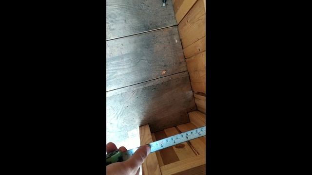 ПОЧИНКА ДВЕРИ, ПРИХОЖЕЙ И ТУАЛЕТА. СДЕЛАЛИ ПОЛОЧКУ ДЛЯ ТЕЛЕФОНА. ЖИЗНЬ В ДОМЕ В ДЕРЕВНЕ. смотреть онлайн