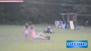 Прикольное видео часть 107   Тарзанка  Смешное видео  Приколы с животными