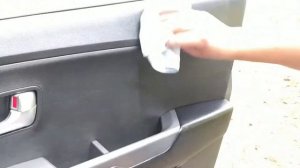 LERATON (Отличная полироль и очиститель пластика LERATON) Панель приобразилась.