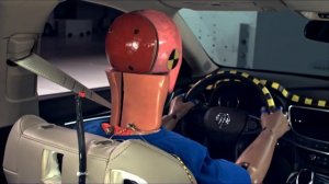 2017 Buick LaCrosse driver-side small overlap IIHS crash test