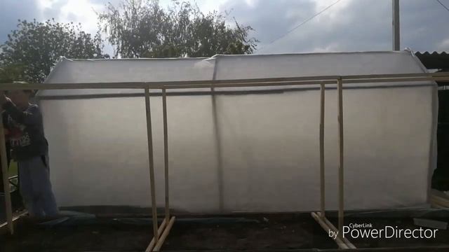 ПО ПЛАКАЛА // РАСТРОИЛАСЬ // И ВЗЯЛАСЬ ЗА ДЕЛО//ШПАЛЕРА ДЛЯ ВЫСОКОРОСЛЫХ ПОМИДОР В ОТКРЫТОМ ГРУНТЕ