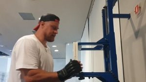 Дим-Мак (прикосновение смерти) и два стиля разбивания досок.