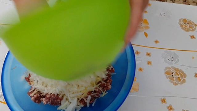 Самса который никто ещё неотказался.Очень мягкая и песочная. смотреть онлайн