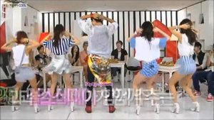 Танец Пак Хён Сика с Girl's day