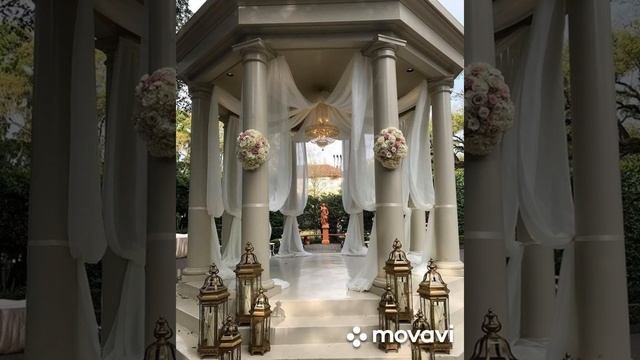 Вечер тёплый, и игриво что-то шепчет  ручеёк, Приходи ко мне в беседку:  будем пить с тобой чаёк.