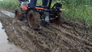 4Х4 техника в хозяйстве! Мотоблок УГРА с адаптером 4х4