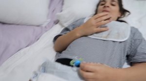 NENÊM FEZ COCÔ! Desafio Mamãe e filhinha