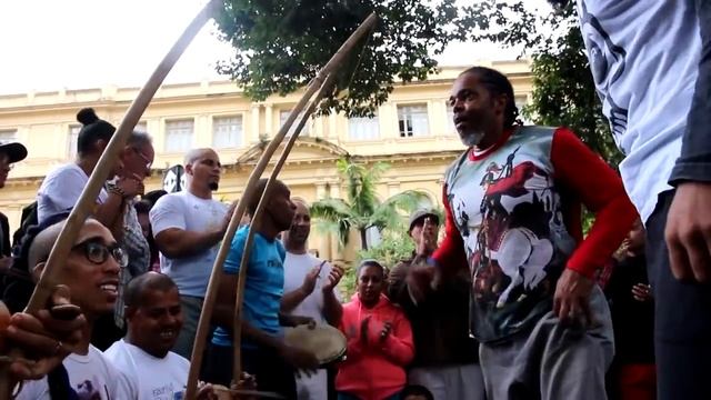 Capoeira na Praça da República SP - 23 de Abril de 2017 - Dia de Santo Forte смотреть онлайн