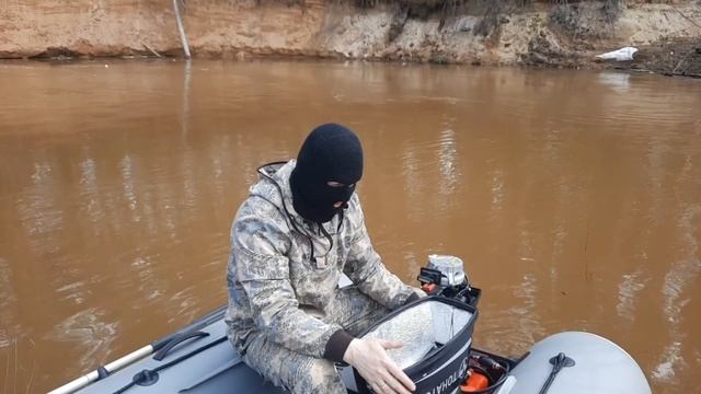 Шумоизоляция лодочного мотора ПЛМ Tohatsu Mercury NS. Эксперимент испытания.