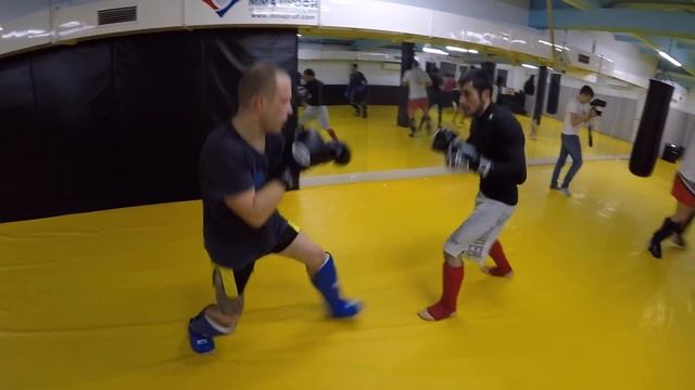 Мастер-класс по борьбе и кикбоксингу от Андрея Басынина. Клуб «ММА Профи». Часть первая. смотреть онлайн